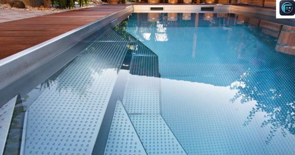  Swimming Pool (25-Meter Recreational Pool)
