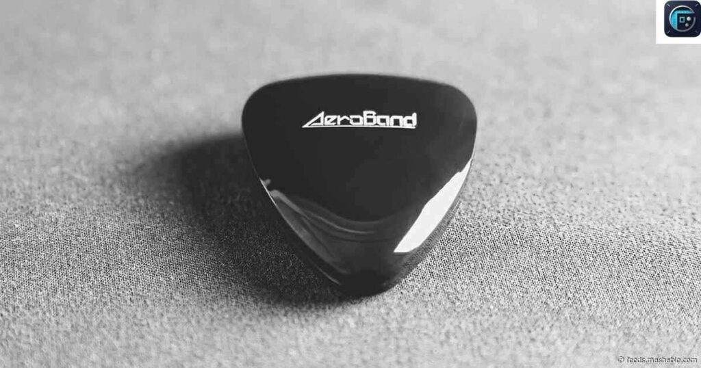 Thin Guitar Pick
