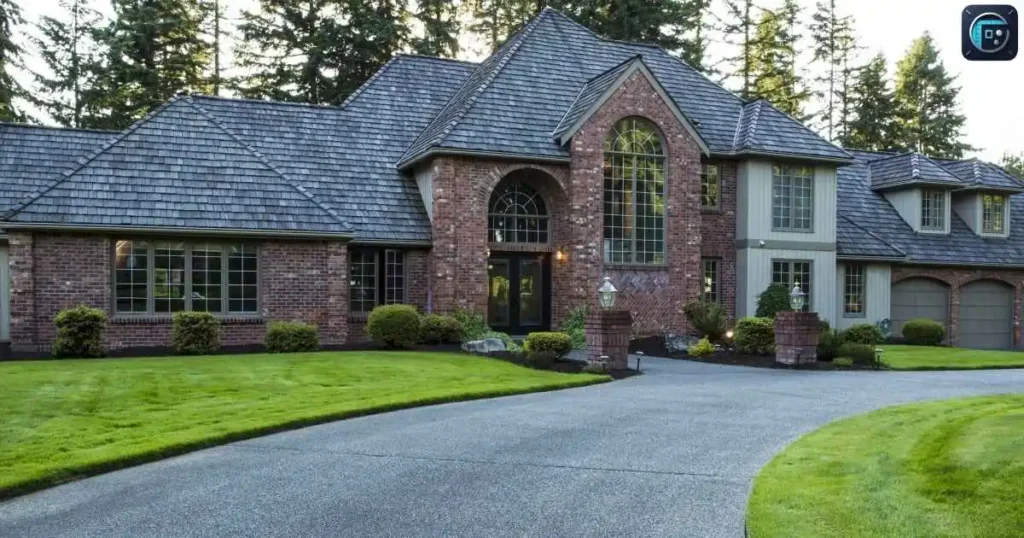  A Long Residential Driveway
