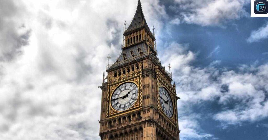 Big Ben (Elizabeth Tower)
