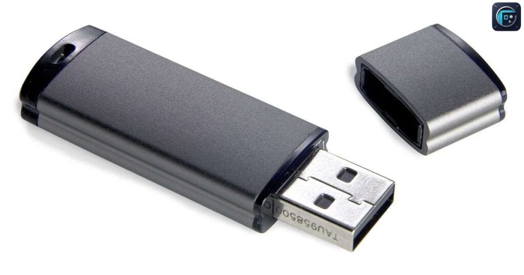 USB Flash Drive
