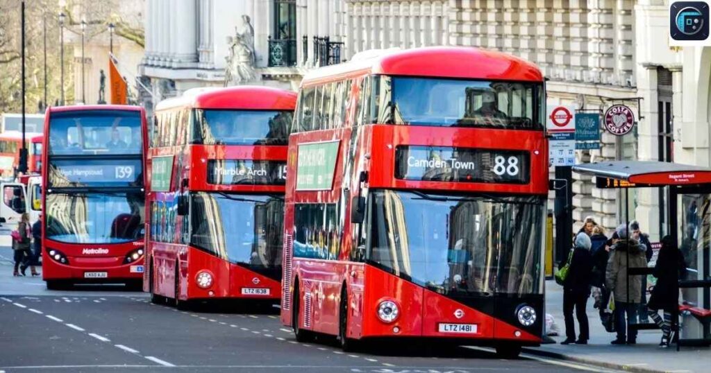 4 London Double-Decker Buses
