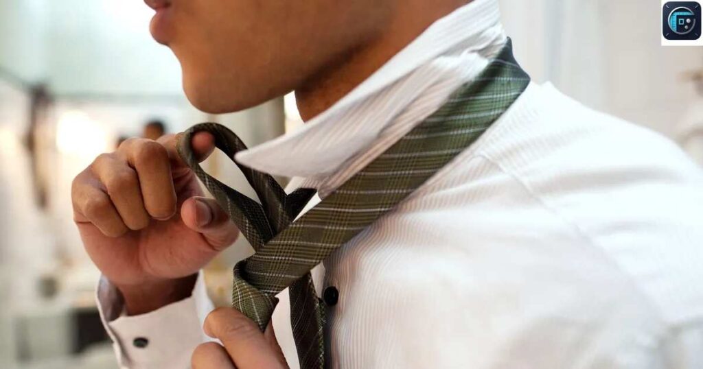 A Folded Men’s Tie
