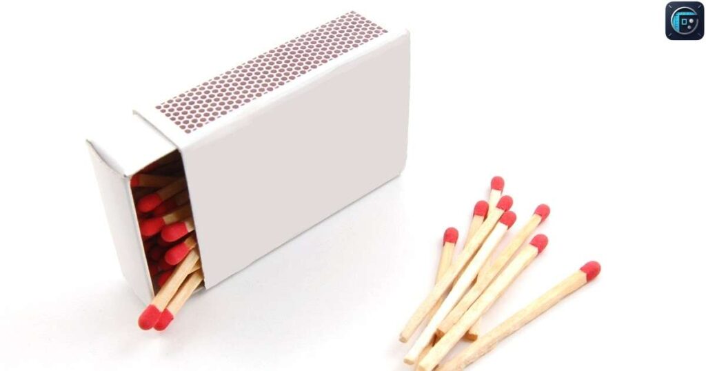 Small Matchbox
