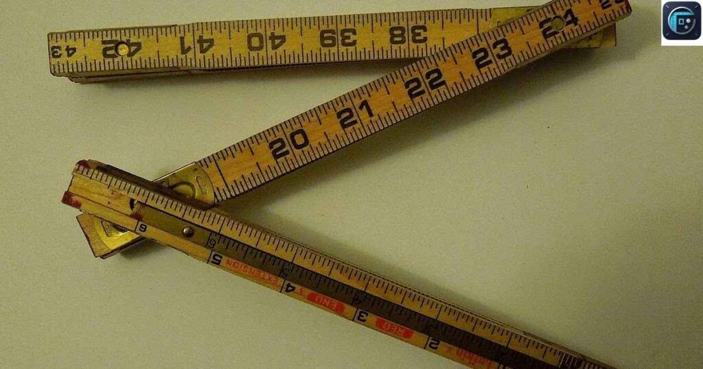 Standard Wooden Ruler
